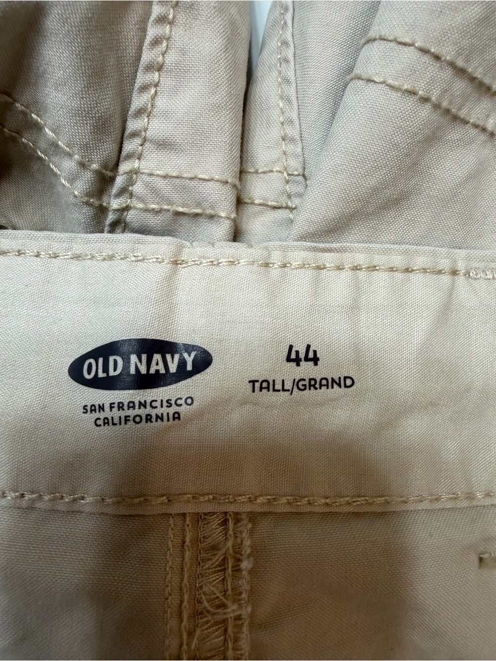 Old Navy Mens 44 Tall Khaki Cargo Shorts Beige Cotton Utility Casual Outdoor - Picture 3 of 5